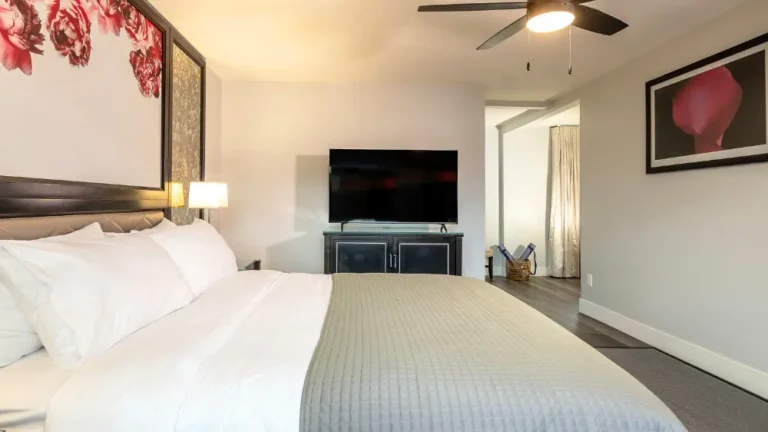 King Suite